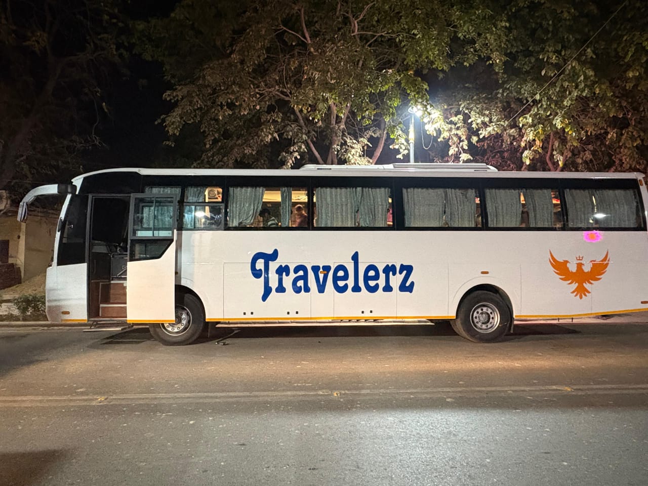 Force Tempo Traveler Rental Varanasi
