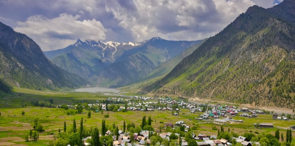Grand Kashmir Gurez Valley Tour Package