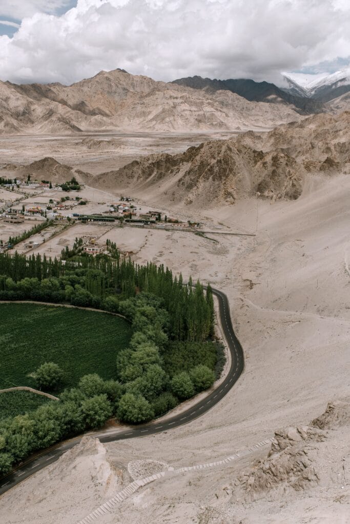 Ladakh Lakes Explorer Tour Package
