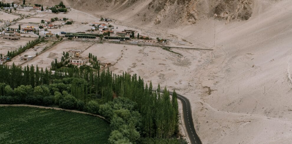 Ladakh Lakes Explorer Tour Package