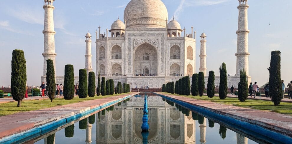 agra tour package by friends tours
