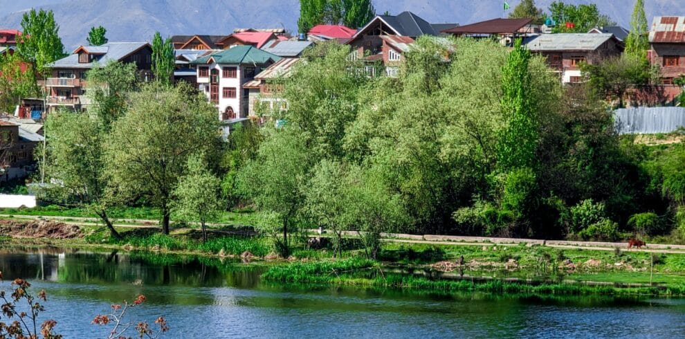 Srinagar Offbeat Valley Tour Package